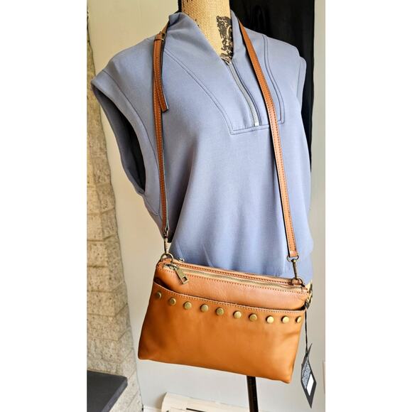 Valentina Fiore Made in Italy with Finest Leather Crossbody Stud Bag. NWT, New - Picture 4 of 10
